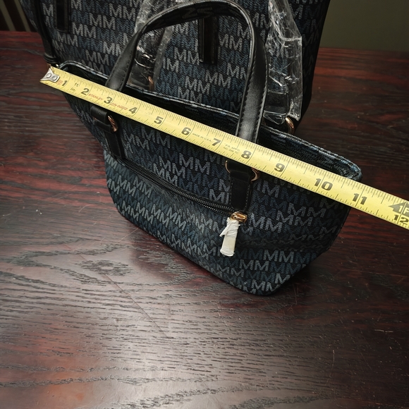 Elegant Black Monogram Tote and Handbag Set - Picture 2 of 8